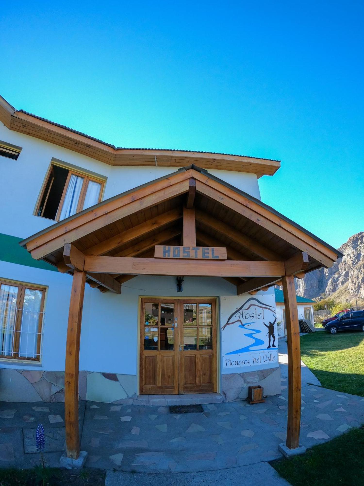 Hostel Pioneros Del Valle إل تشالتين المظهر الخارجي الصورة