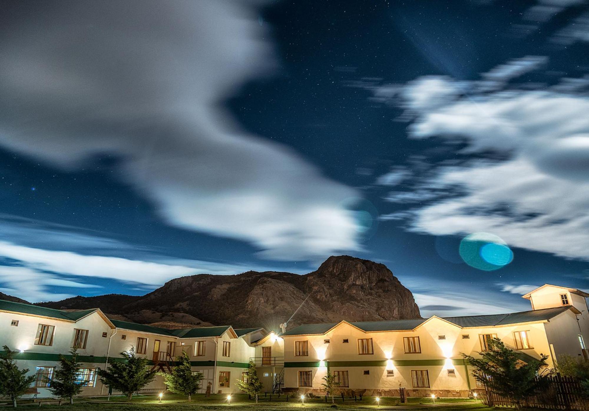 Hostel Pioneros Del Valle إل تشالتين المظهر الخارجي الصورة